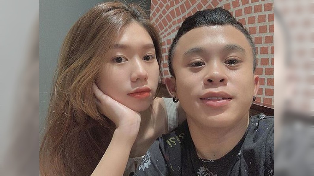 男子和前女友分手後,又迅速結交甜美女友,2人感情十分穩定。(圖/翻攝自IG)