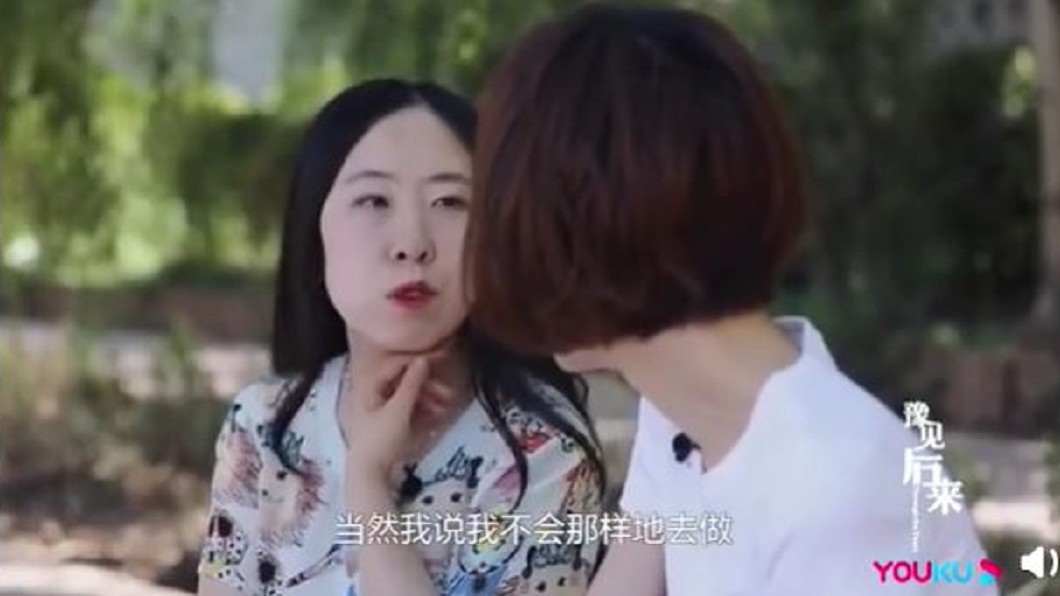 楊麗娟近日受節目《豫見後來》專訪時表示，如果人生重來，不會再追星。圖／翻攝自節目《豫見後來》截圖