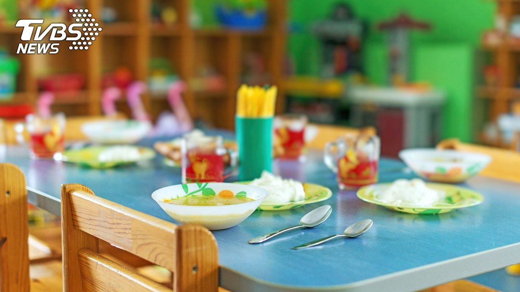 幼稚園學費7萬竟餵「發霉食物」 家長怨:女兒還長鬍子