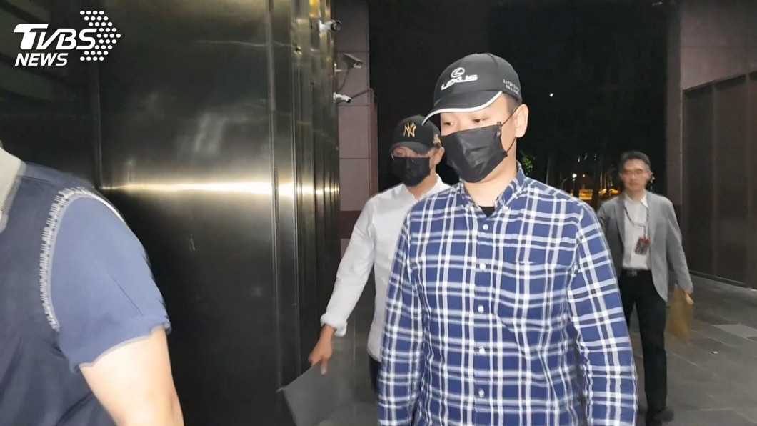 你投資我先賺! 群益經理人涉暗盤撈千萬