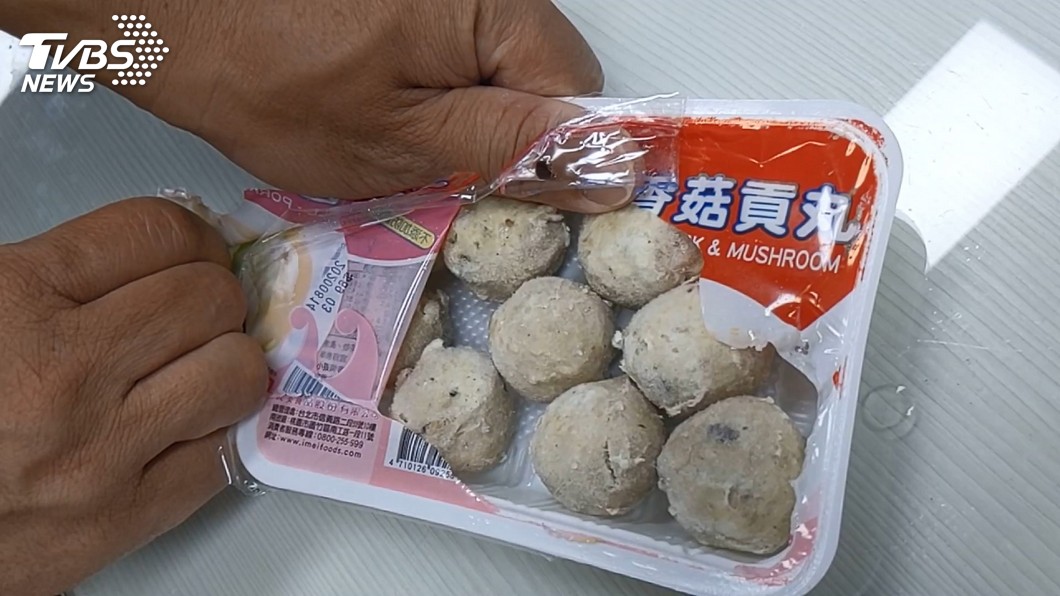 吃貢丸拉出塑膠線 業者:大蒜網袋不慎摻入
