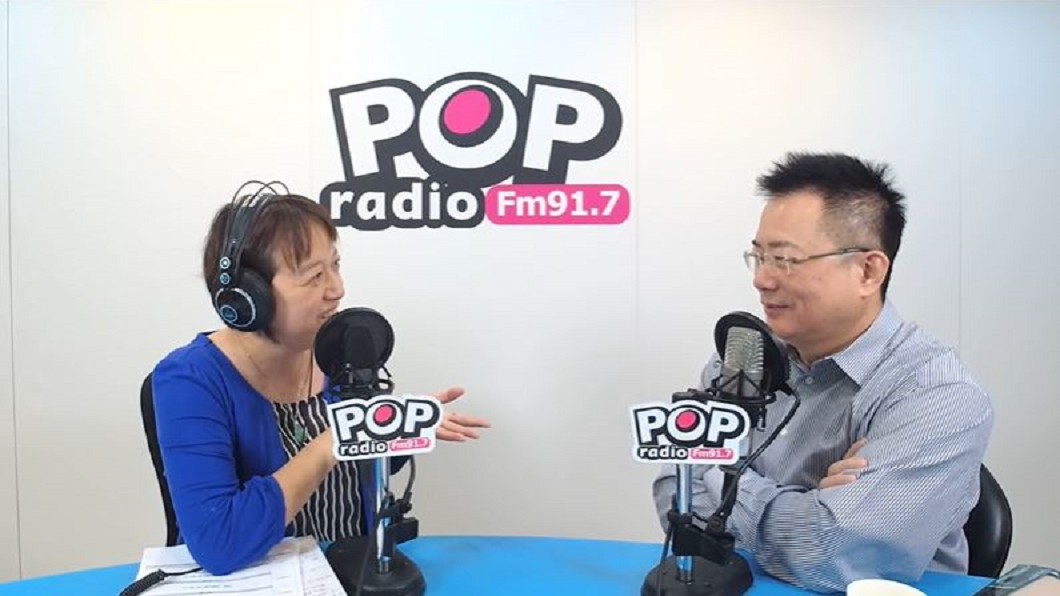 蔡正元在《POP搶先爆》受訪談韓國瑜遭爆豪宅案。圖/翻攝自917 POP Radio 官方頻道youtube頻道