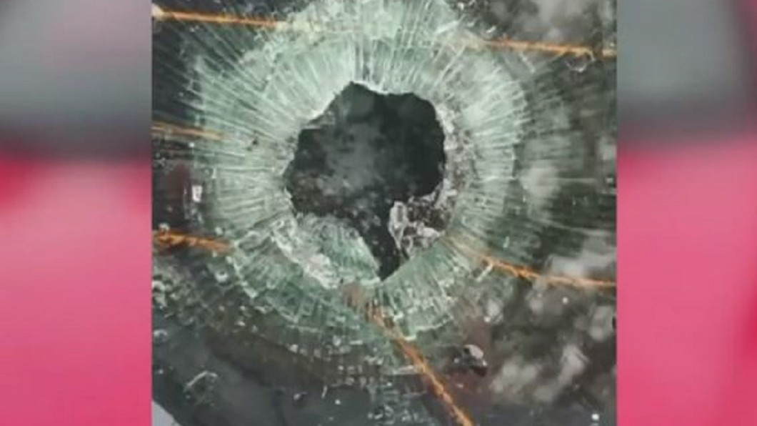 子彈穿過車窗! 女子連打三通報警沒人來