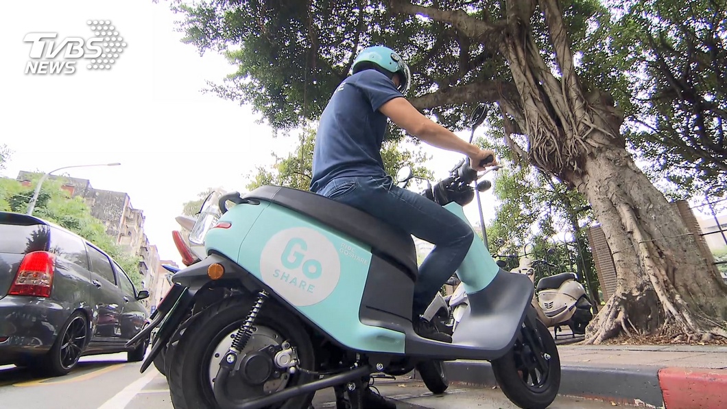共享機車「停自家車庫」秒預約爽騎　網目睹氣炸：無恥！