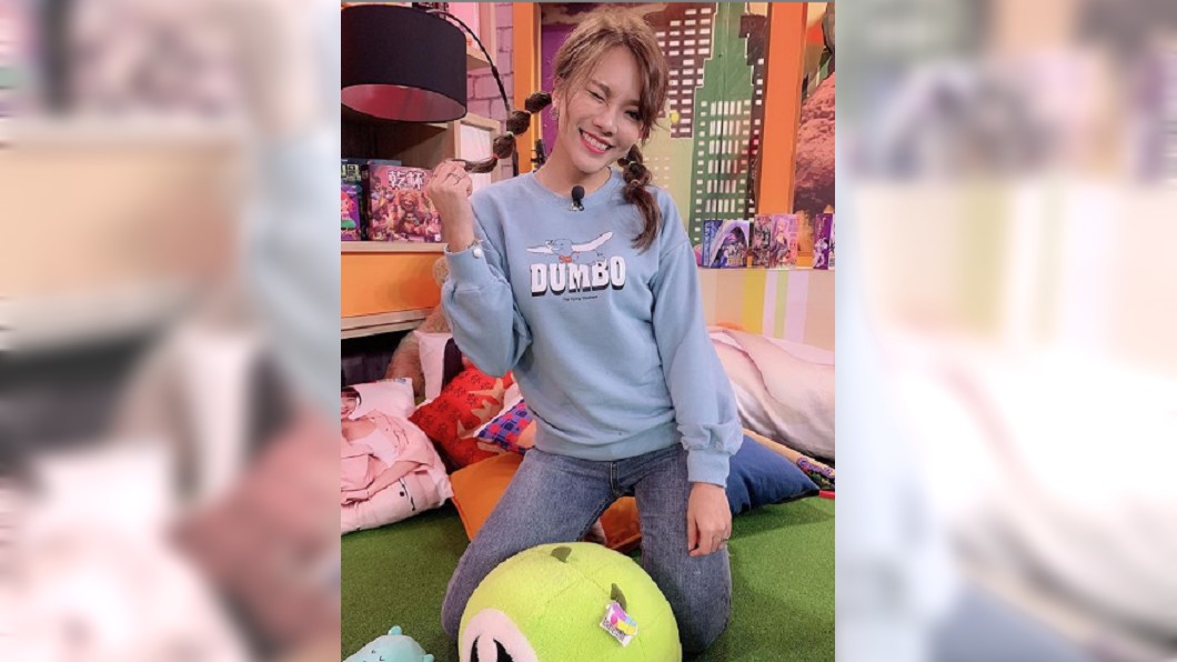小優透露，伴娘扣打用光可能會出家。 圖／翻攝自 小優 IG
