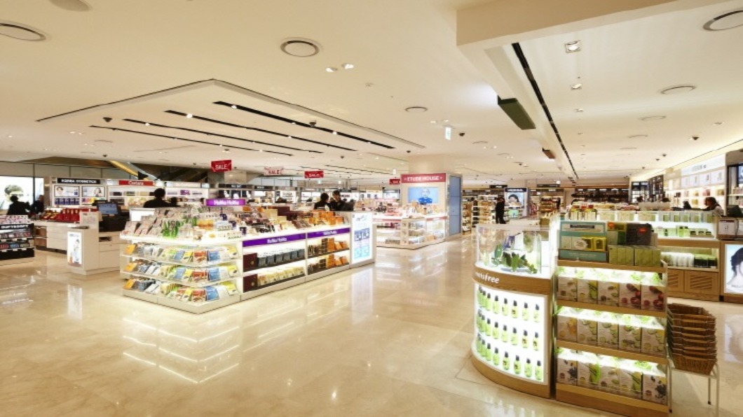 南韓市內免稅店退潮　接連倒閉拒經營