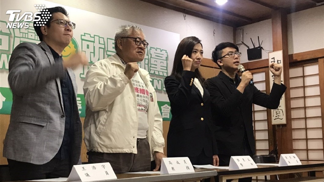 綠黨提不分區 醫師鄧惠文列第1、王浩宇排第3
