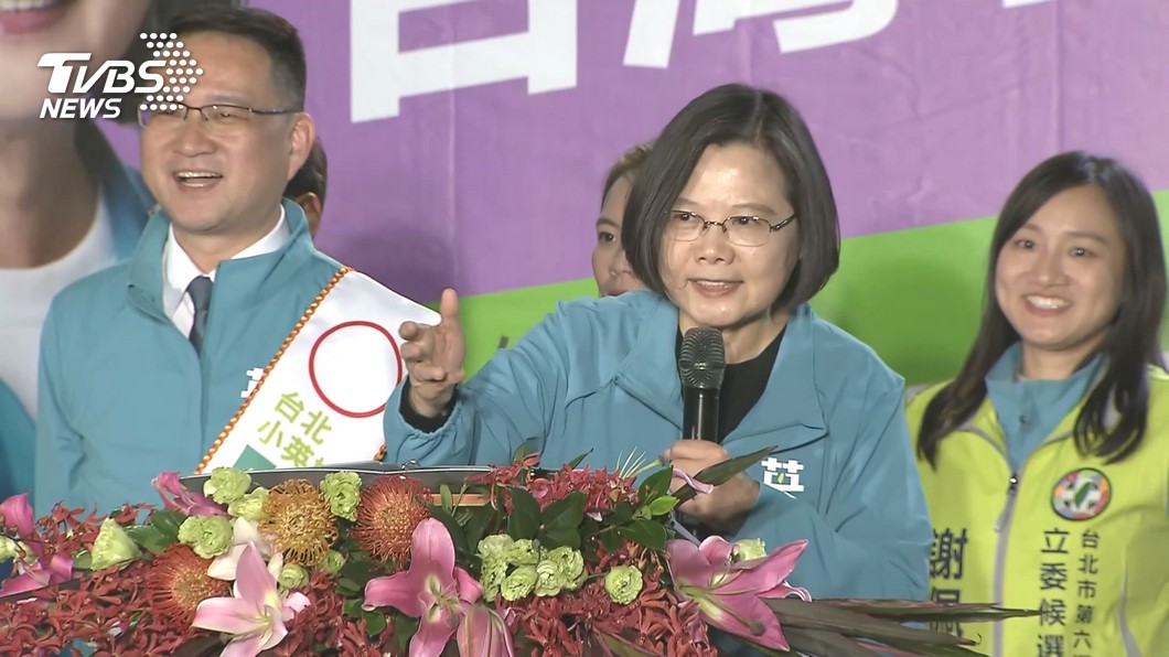 韓陣營再批上班輔選　蔡總統：總統工作是24小時