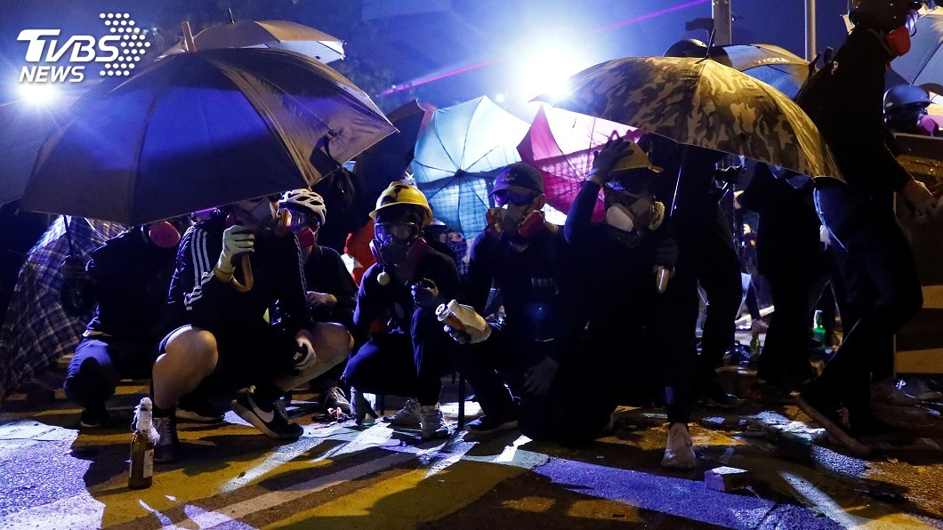 香港理大未成年人被指自首暴動罪 中學校長詫異