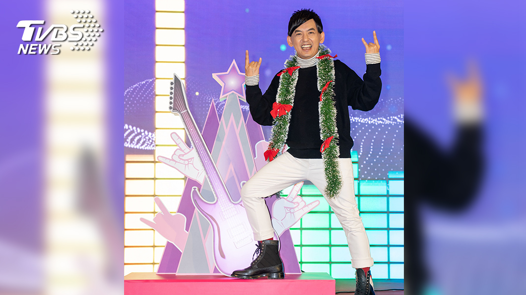 TVBS 製作的「巨星耶誕演唱會」卡司公布記者會 ，演唱會主持人黃子佼。圖／TVBS