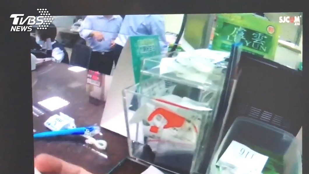 妳遇上詐騙?婦領百萬遭阻 幸誤會一場