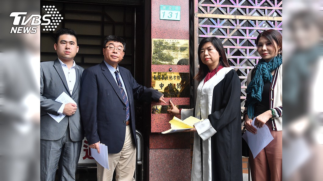 不只白狼...邱毅也按錯鈴　黃國昌：有什麼困難嗎？