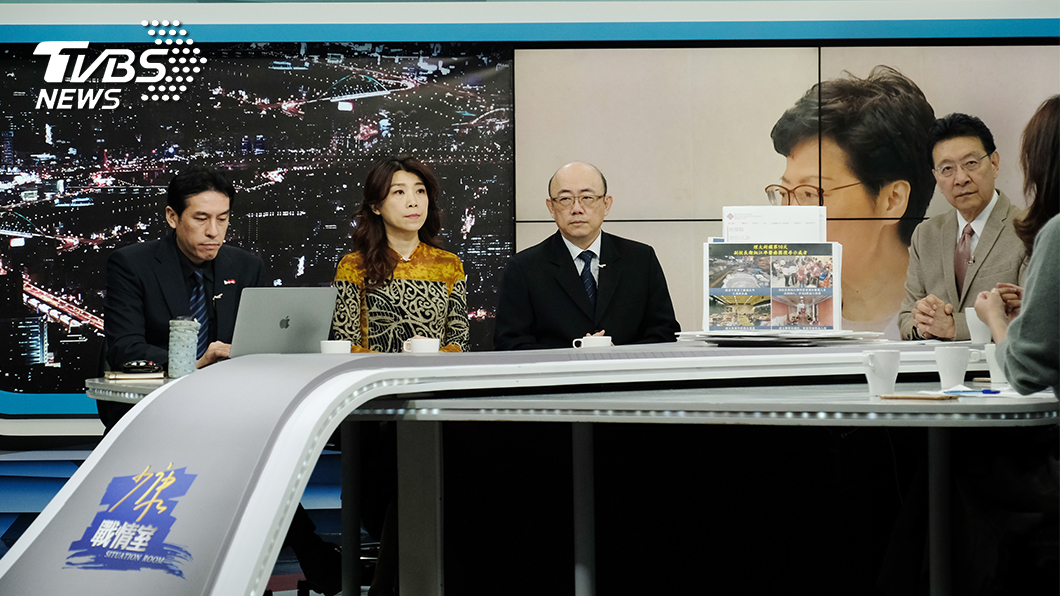 TVBS《少康戰情室》趙少康表示,全球各地的相同趨勢,就是罵老共就有選票 (圖/TVBS)