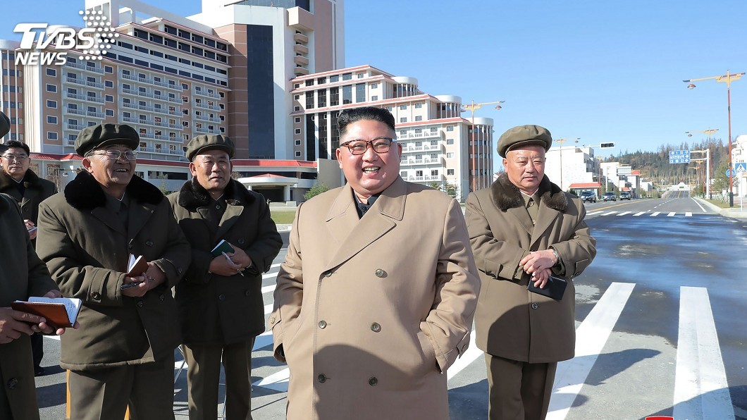 下令射擊海岸砲 金正恩一個月內三訪軍事設施