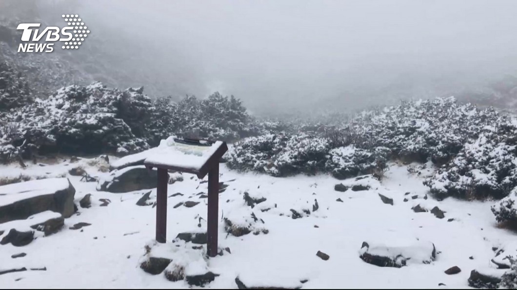 初雪要來了!玉山、合歡山「飄雪時間」曝光
