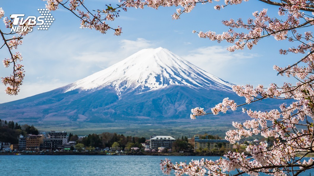 冷又乾燥! 東京各地抬頭可見聖山「富士」