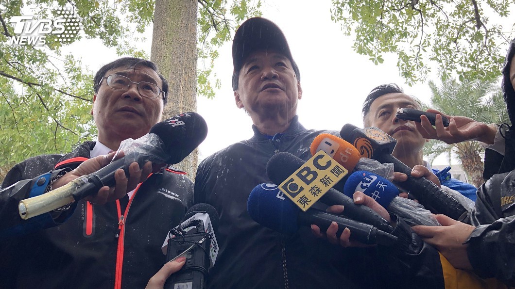 卡神網軍案　國民黨民代再赴外交部抗議