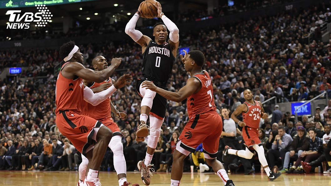 衛斯布魯克「大三元」　NBA火箭賞暴龍2連敗