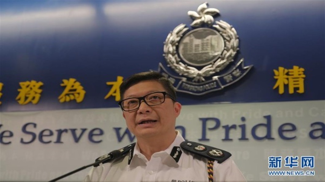 香港彈劾特首遭否決 港警一哥「赴京」述職