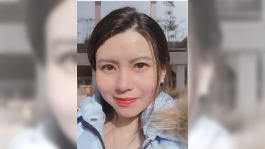 半島都市報記者邢成博 (圖/翻攝自微博邢成博)