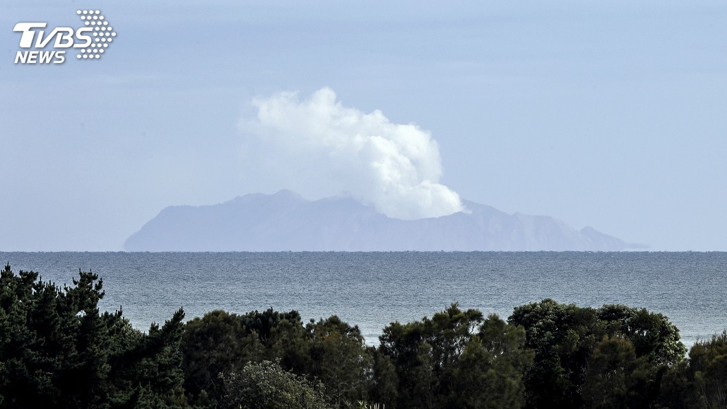 紐西蘭白島火山爆發累計8死　短期仍有噴發可能