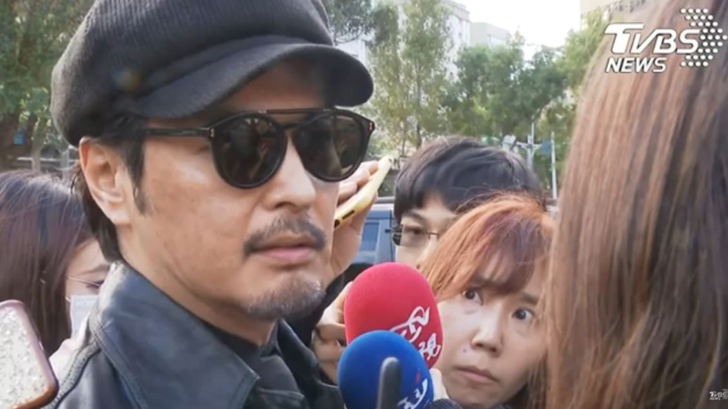 高以翔「哥哥」現身追思會 痛批真人秀:防護措施沒做好
