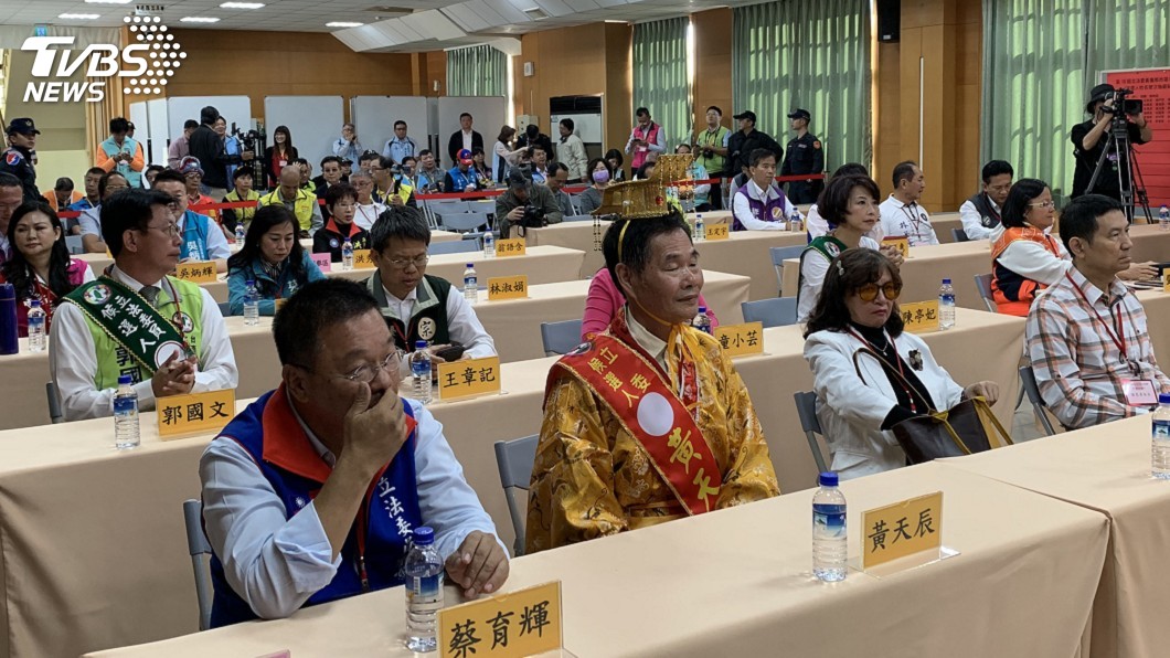 台南市立委號次抽籤 共13個政黨投入選舉