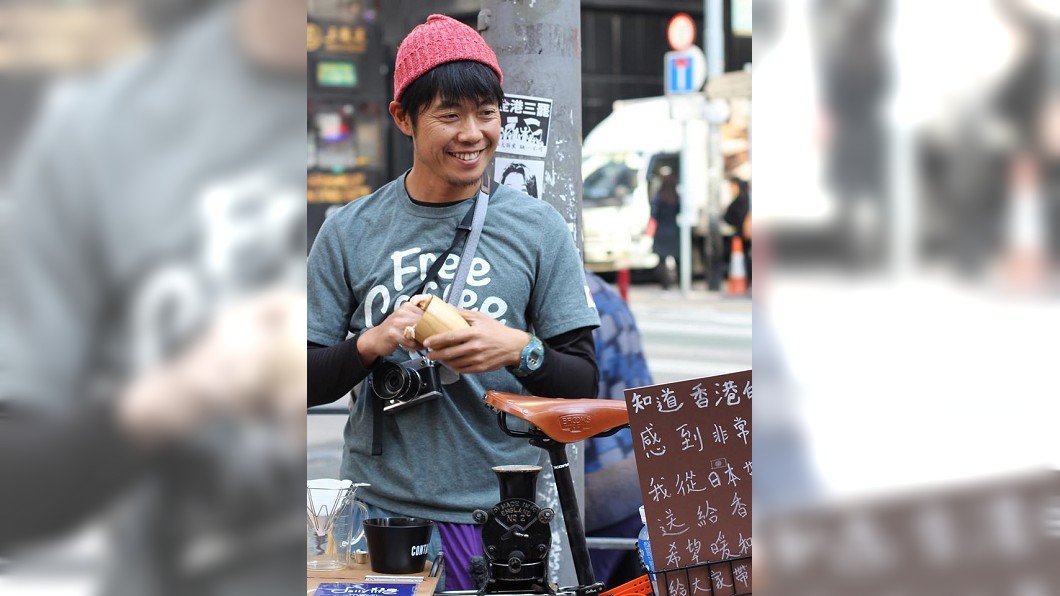 日本暖男赴港送現煮免費咖啡 盼港人重拾笑顏