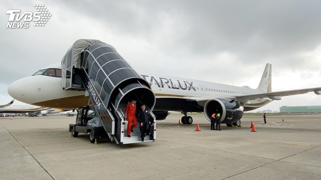 星宇航空二號機抵台 張國煒親自駕駛確認品質