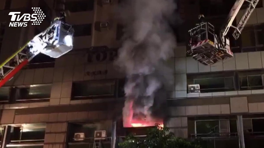 松江路大樓疑鋰電池爆炸 9消防員受傷送醫