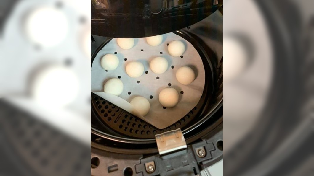 他做氣炸湯圓！打開一看超崩潰　網笑：忘記吐沙