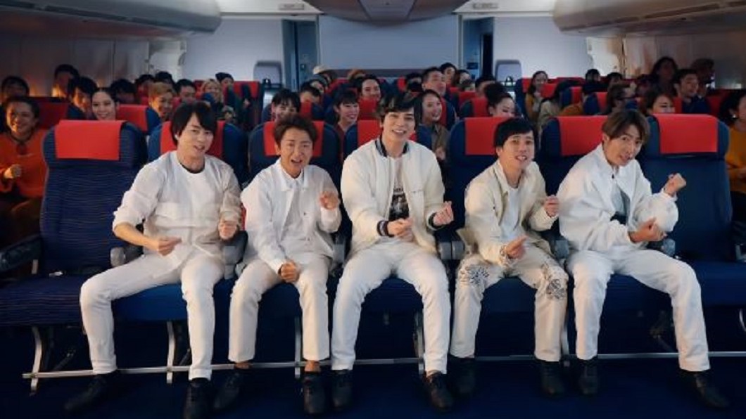 「嵐」唱片年撈57億！　推新歌揪魯夫同框表演