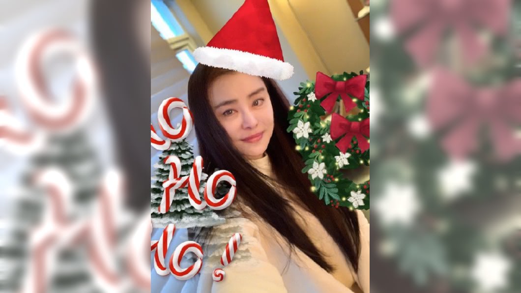 王祖賢拍攝完電影《美麗上海》後就宣布息影。圖/翻攝自微博