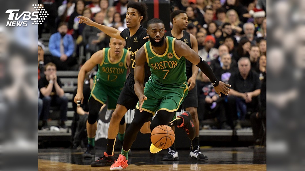 NBA耶誕大戰 布朗發威率塞爾蒂克客場擒暴龍