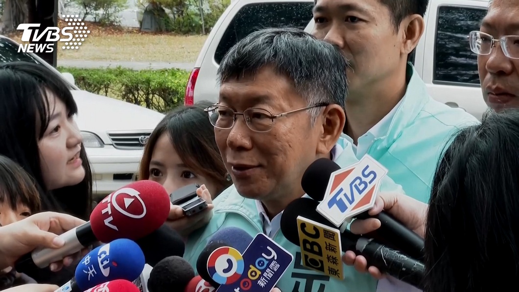 辯論會藍綠互罵兇　柯：笨蛋，問題在執行力