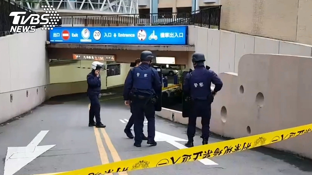 前科犯拒攔檢撞警躲國小停車場　疑中彈遭捕送醫