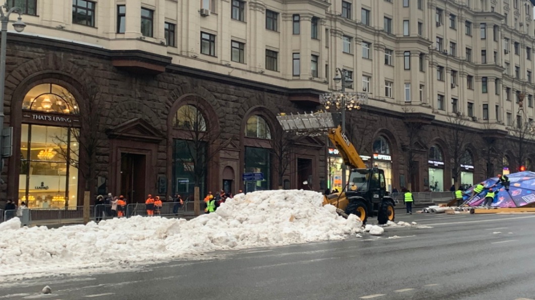 莫斯科暖冬無雪!民眾發起"裝"剷雪活動