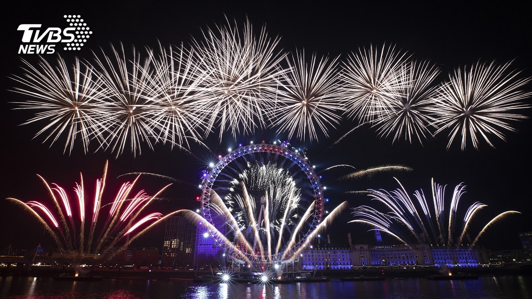 英脫歐前最後跨年煙火 大笨鐘露臉迎新年