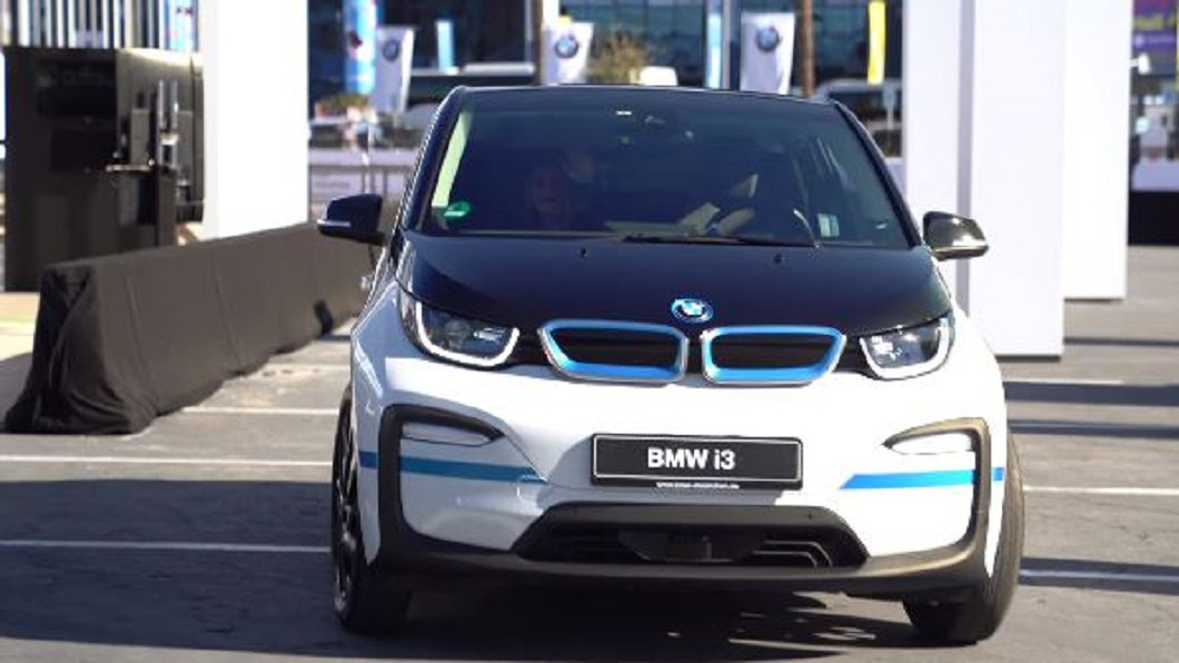 BMW汽車變移動套房 賓士推阿凡達概念車