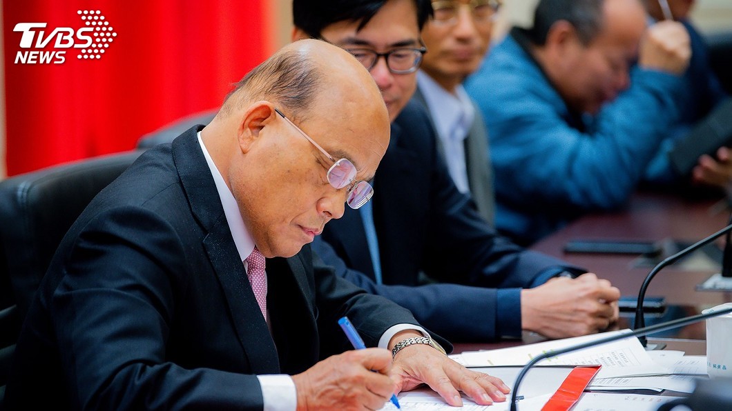 穩住政務助攻大選 蘇貞昌就任週年獲留任