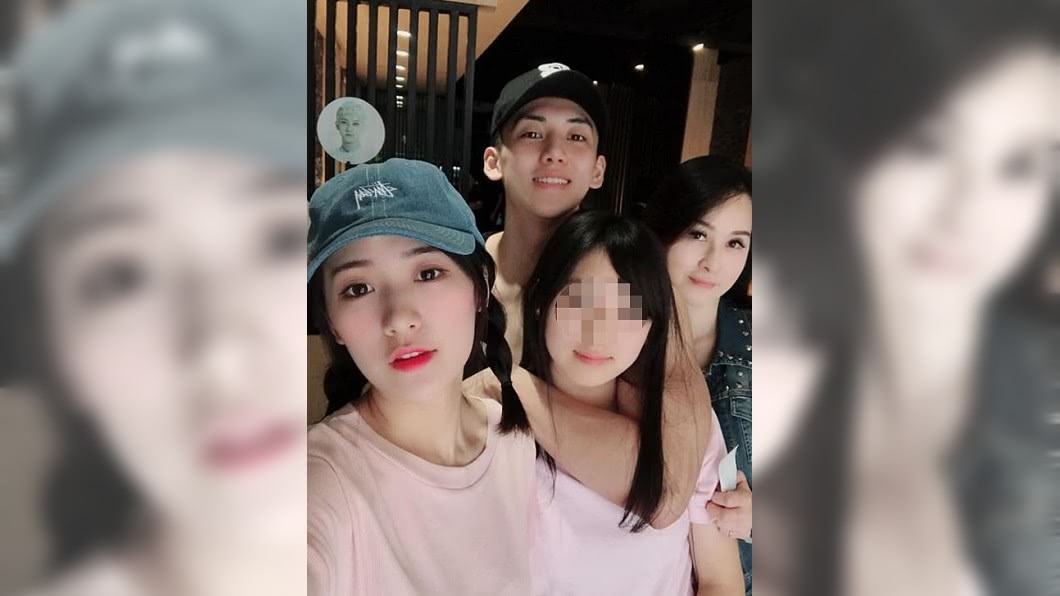 金友莊與兒女開心合照。(圖/翻攝自金友莊臉書)