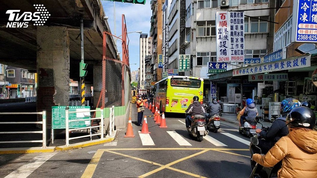 重慶南路高架橋小年夜開拆 北市警交管疏導