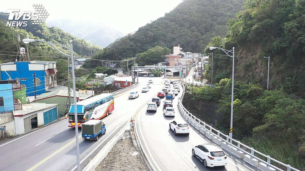 春節期間南迴草埔隧道　屏警加強疏導管制