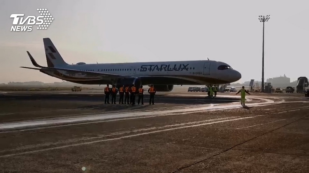 越南政府突禁台航班 星宇航空起飛前返機坪
