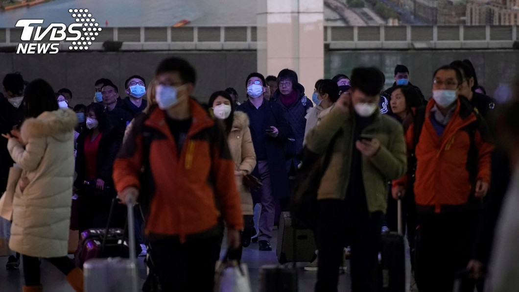 他高燒想逃離武漢去迪士尼 「7天沒好再看病」惹眾怒