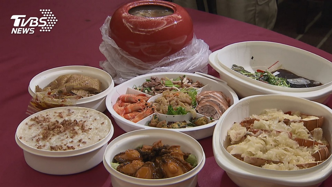 團圓飯桌不能沒它！春節必吃10道年菜料理一次看