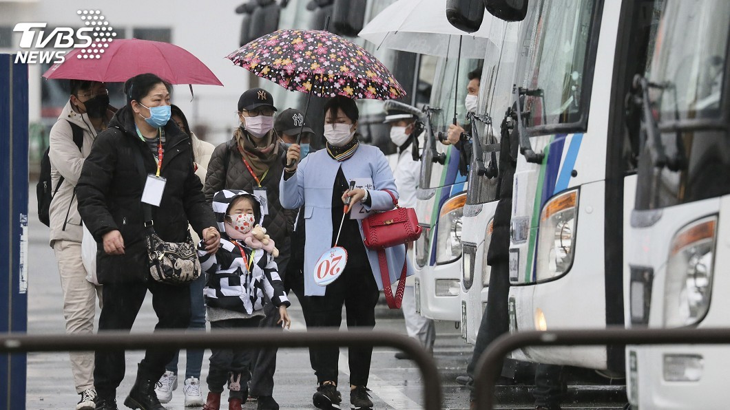 中國深圳防範武漢肺炎 入城車輛全面檢疫