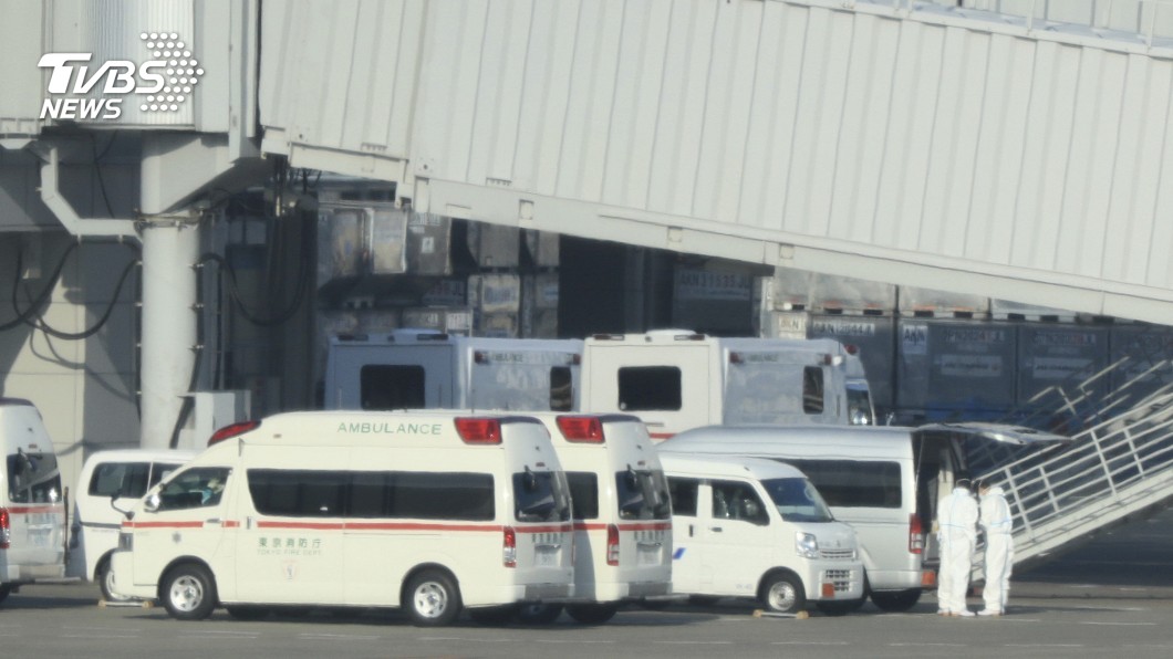 日首班撤僑機驗出3例確診 2無發燒、咳嗽症狀