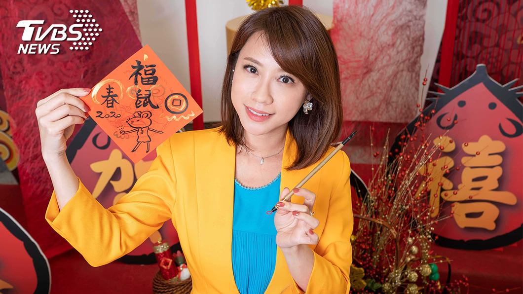 論毛筆與畫筆,詹舒涵笑稱,還是毛筆比較困難。(圖/TVBS)