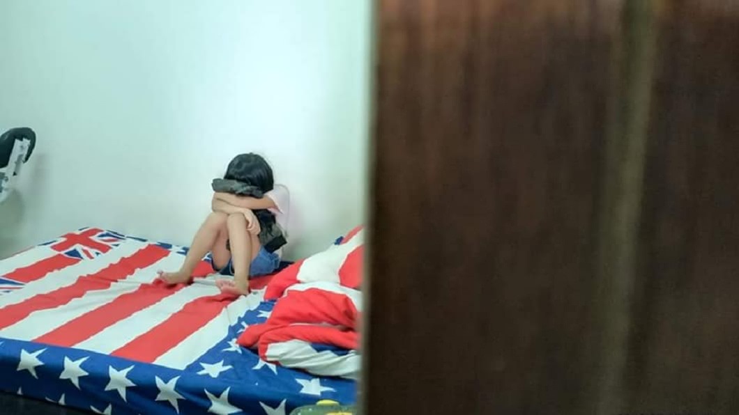 兄妹情深！哥當兵收假　幼稚園妹「抱外套偷哭」：好想他